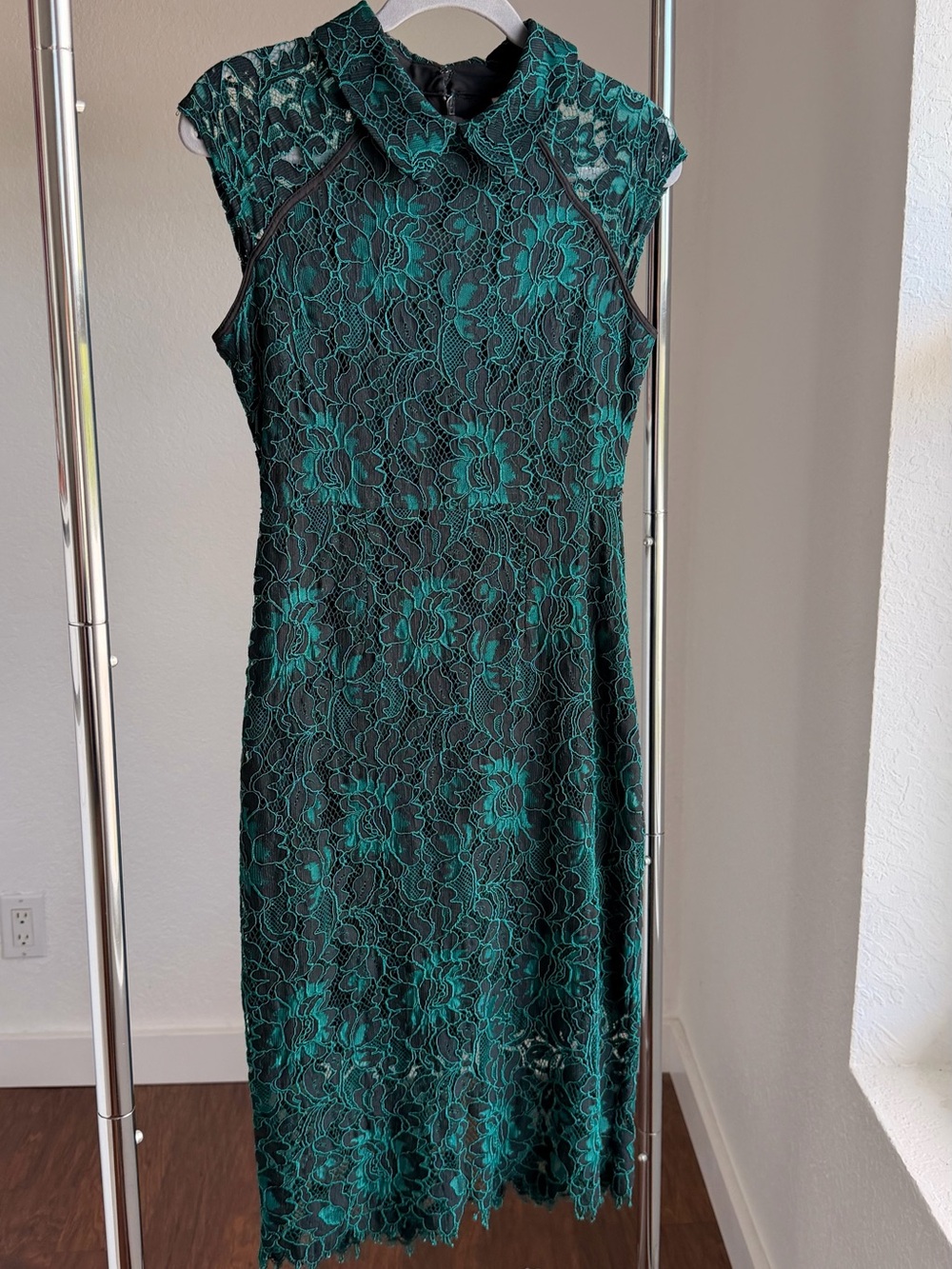 Lace Overlay Midi Dress Asian tint in Teal and Black